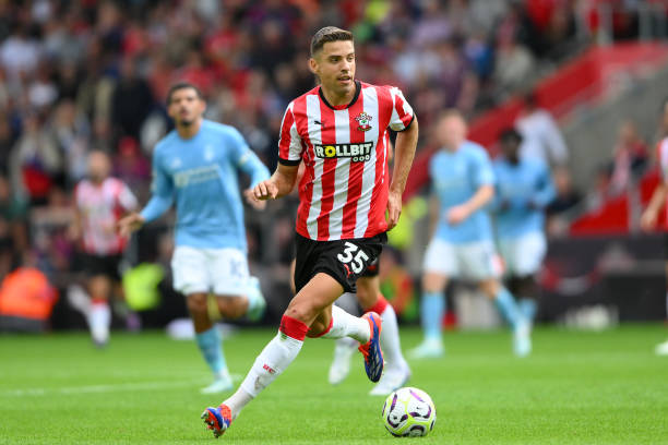 鲍威尔的受 鲍威尔的受