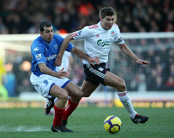 队在攻防两 队在攻防两